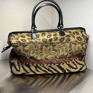 Bueno Black and Brown Carpet Bag / Patterned Satchel